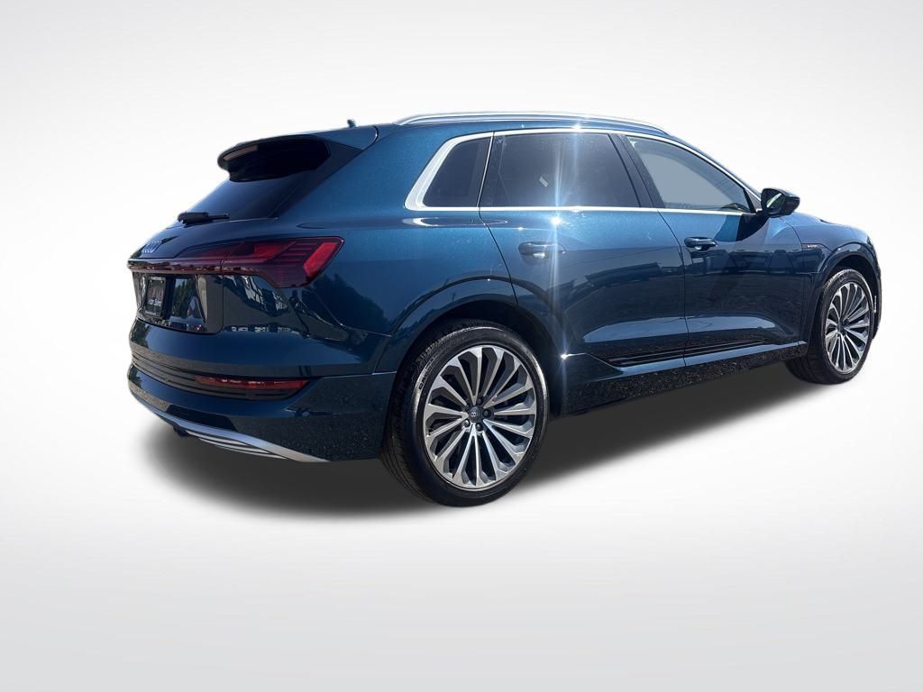 2019 Galaxy Blue Metallic Audi e-tron Prestige AWD SUV