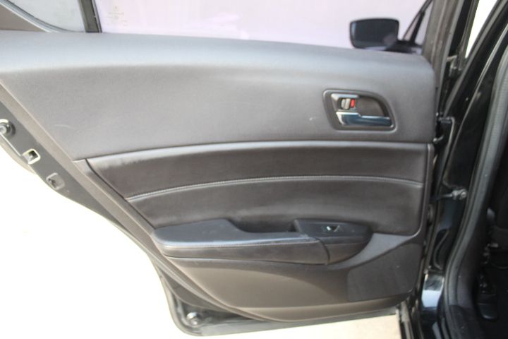 Used Car 2013 Acura Ilx  2.0l For Sale Under $10,000 In Georgetown, Texas