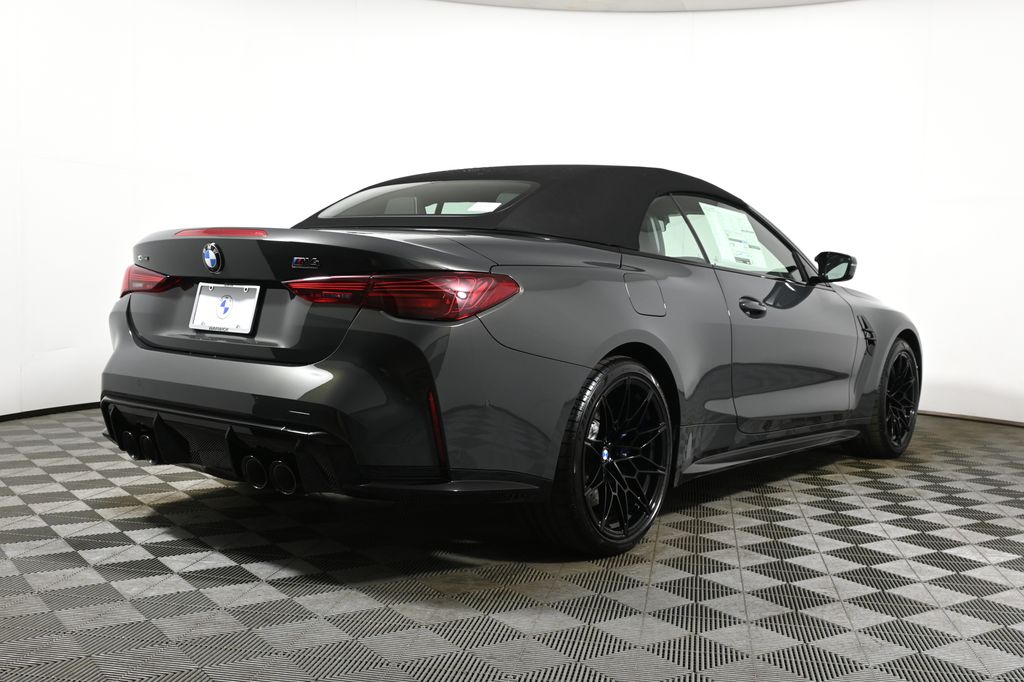 Thumbnail: 2026 BMW M4 - 8