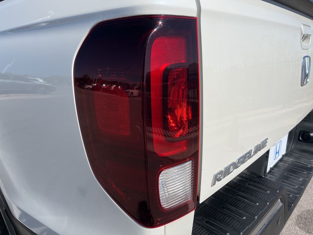 Thumbnail: 2019 Honda Ridgeline - 7