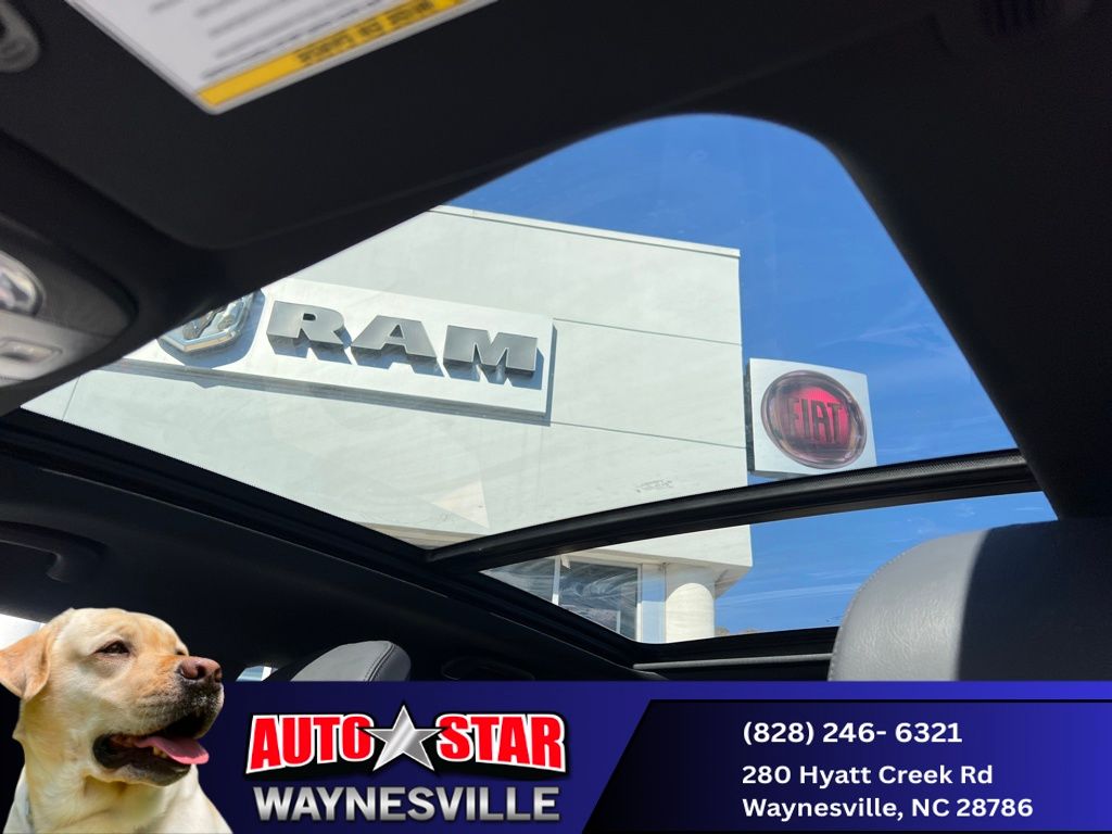 new 2026 Jeep Compass car, priced at $31,990