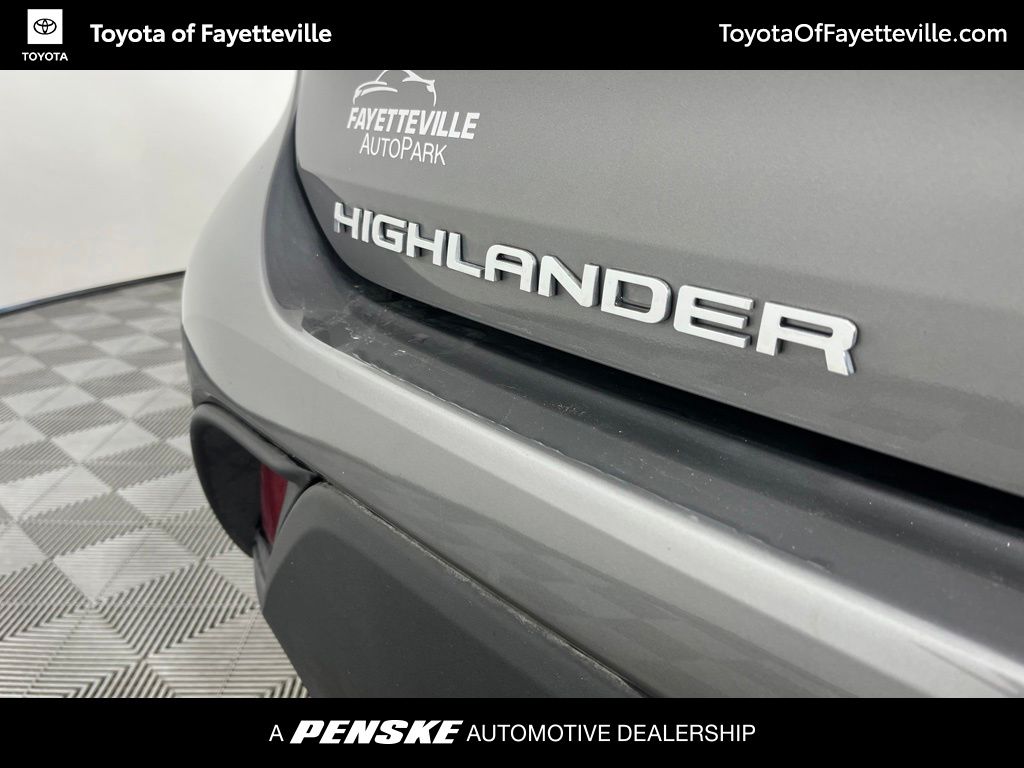 Thumbnail: 2026 Toyota Highlander - 3
