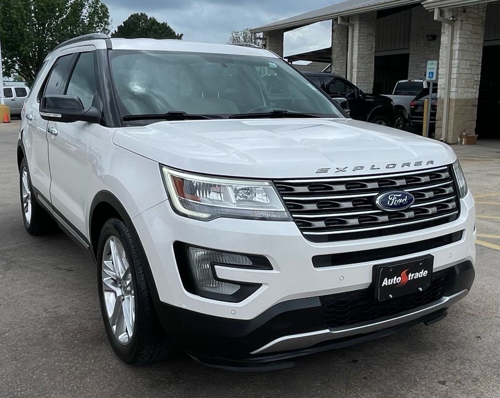 2017 Ford Explorer XLT White at Bayway Chrysler Dodge Jeep Ram