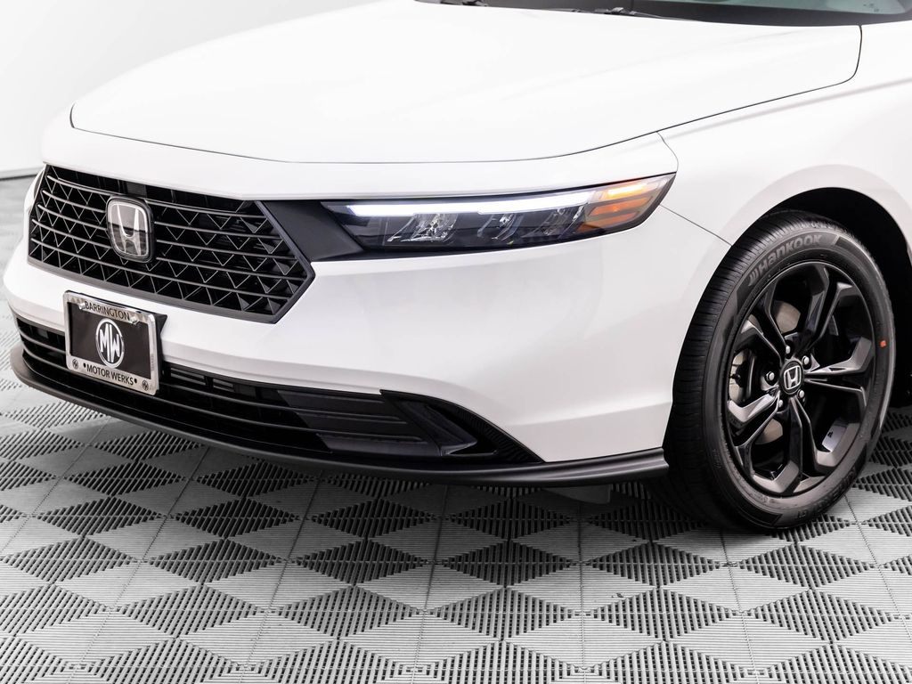 2025 Honda Accord SE photo