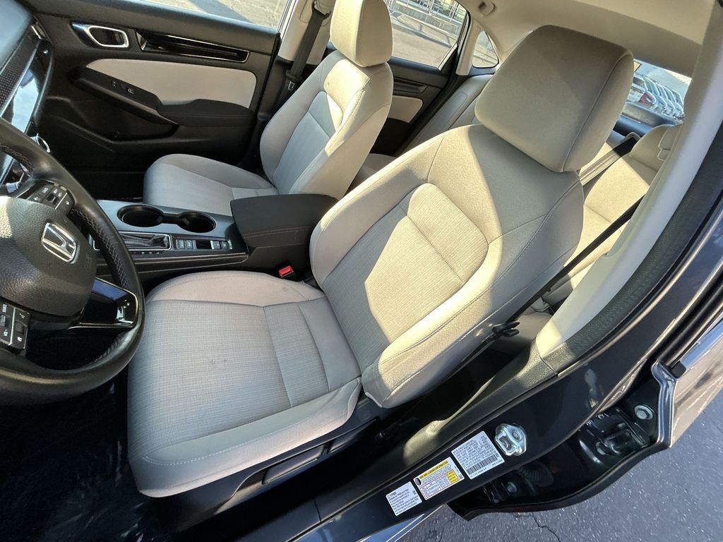 Thumbnail: 2024 Honda Civic - 11