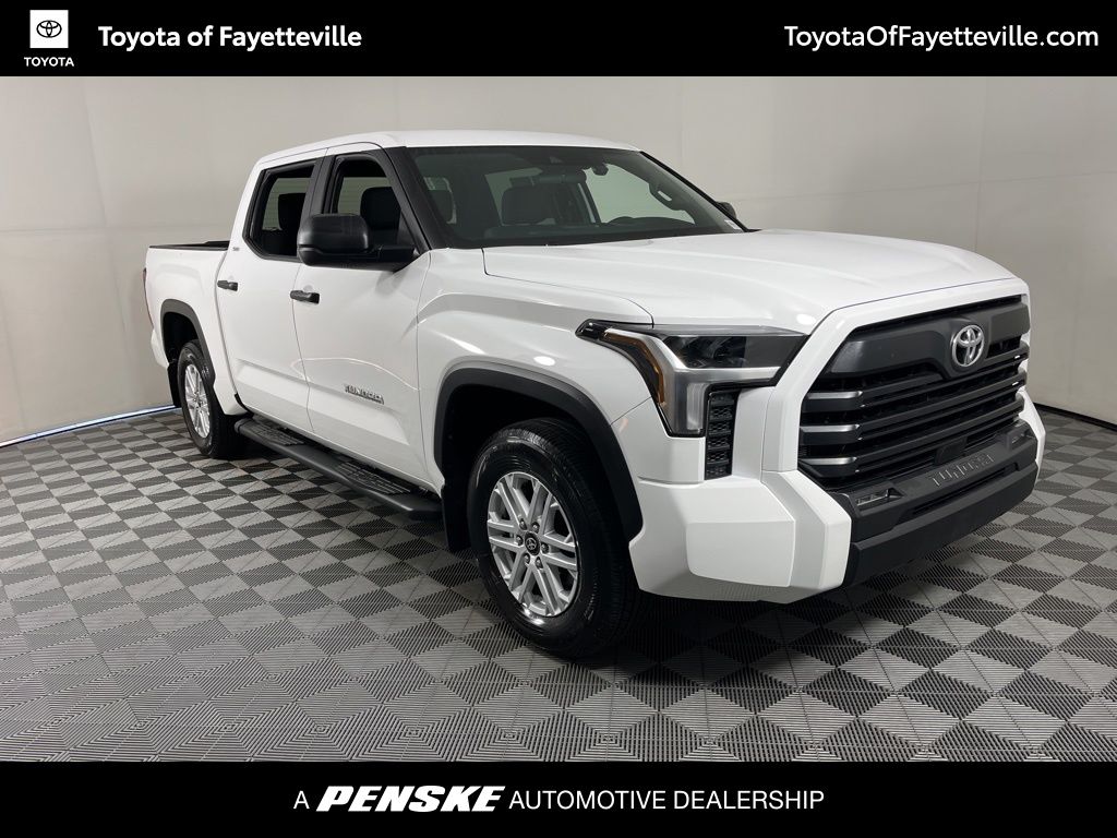 Thumbnail: 2025 Toyota Tundra - 13