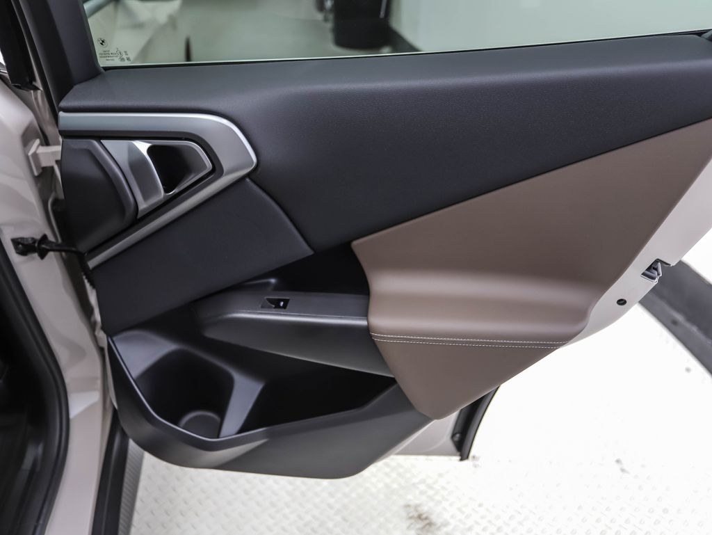 Thumbnail: 2026 BMW X3 - 23