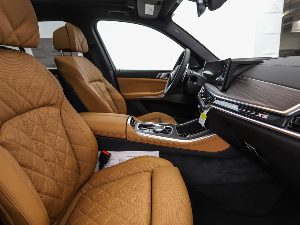 2026 BMW X5 xDrive50e 30