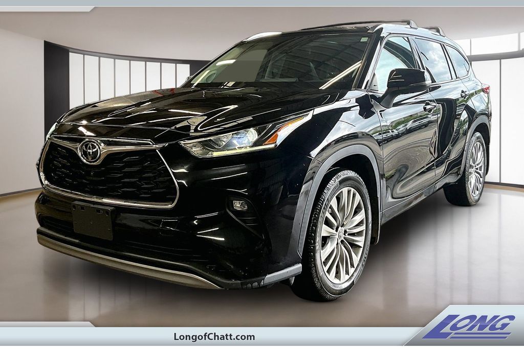 2022 Toyota Highlander 
