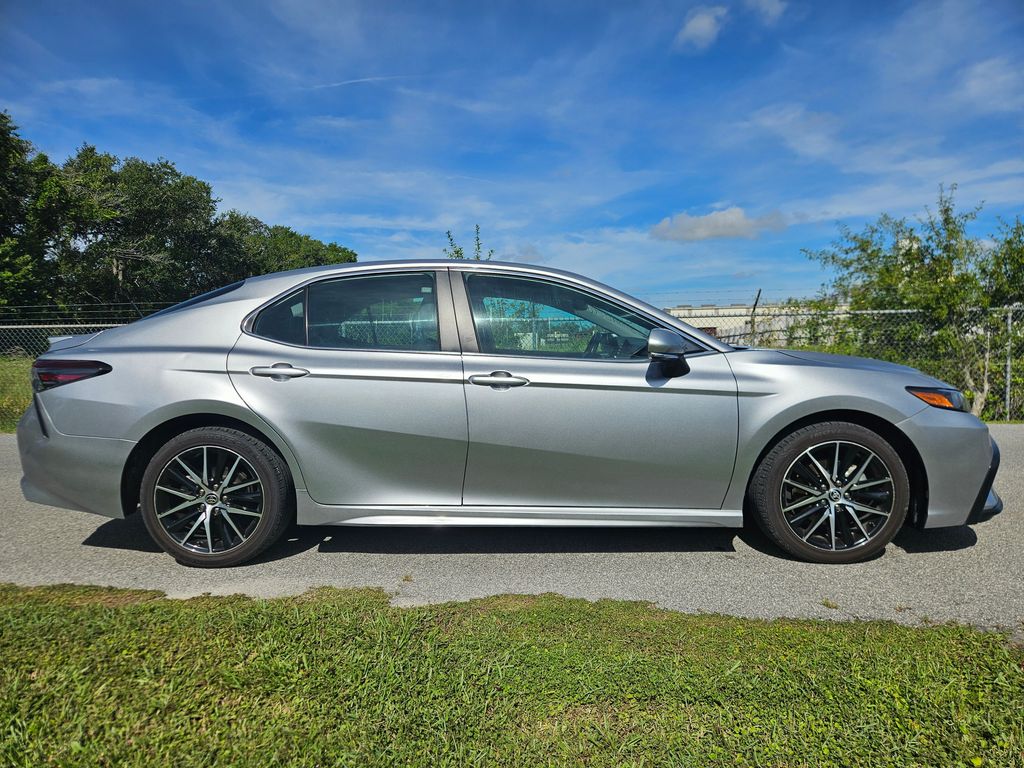Thumbnail: 2024 Toyota Camry - 6