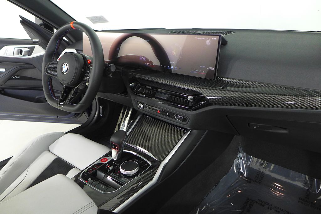 Thumbnail: 2025 BMW M4 - 17