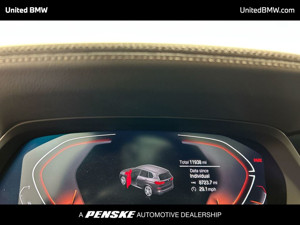 Thumbnail: 2022 BMW X5 - 15