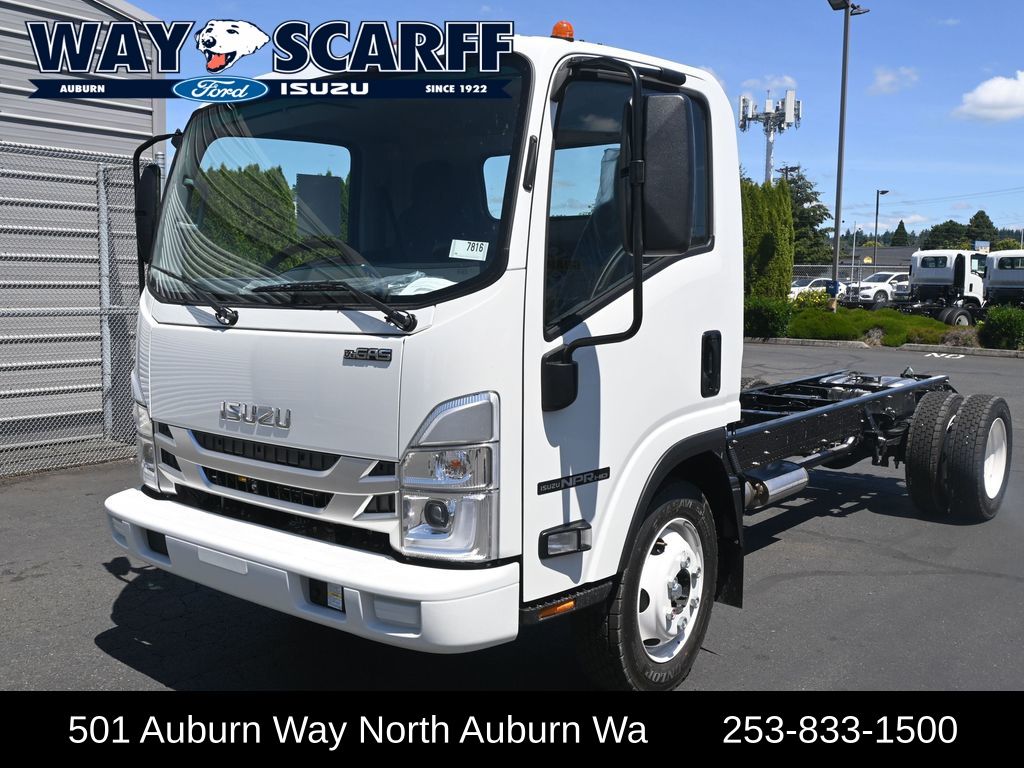 2025 Isuzu NPR HD 