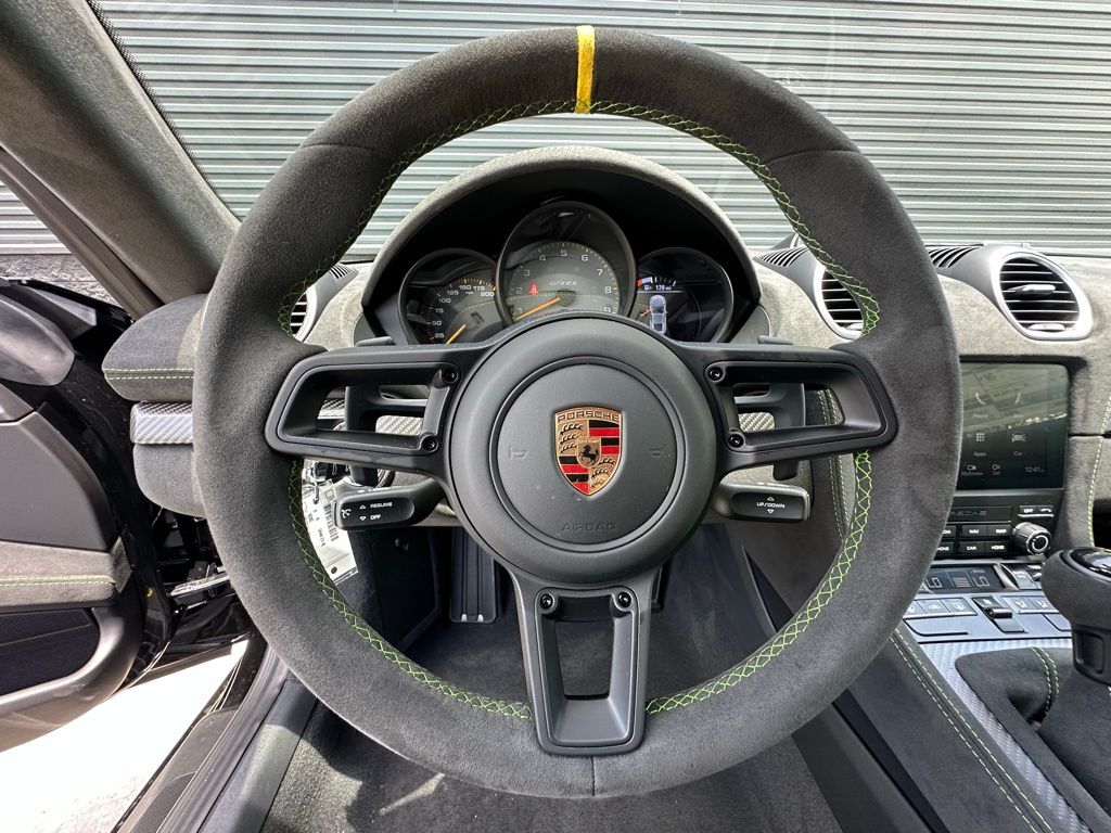 Thumbnail: 2025 Porsche 718 Cayman - 20