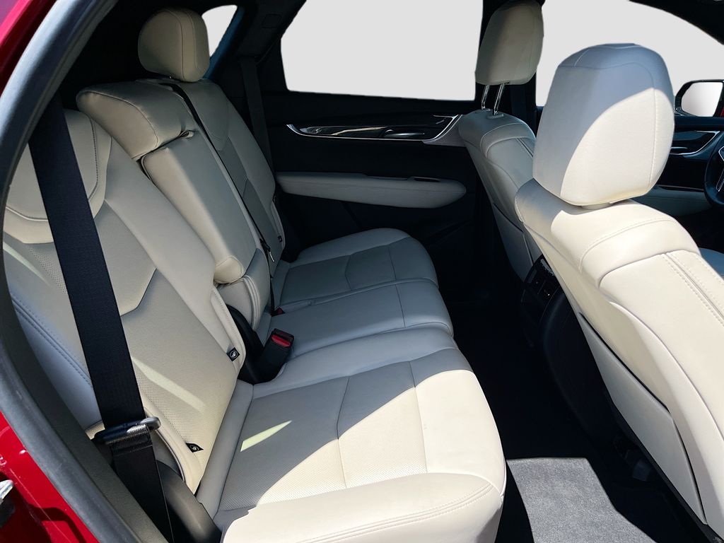 Used 2022 Red Cadillac Sport image 29