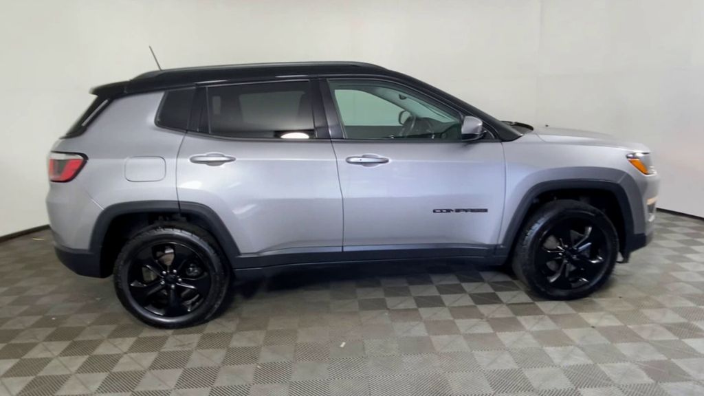 2018 Jeep Compass Altitude 9