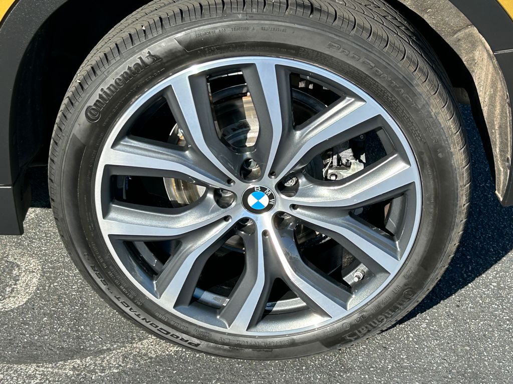2022 BMW X2 xDrive28i 9