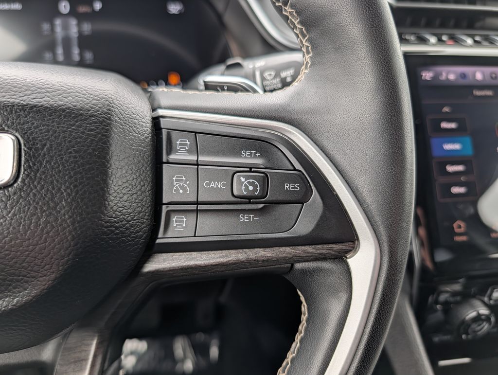 Used 2023 Jeep Grand Cherokee SUV
