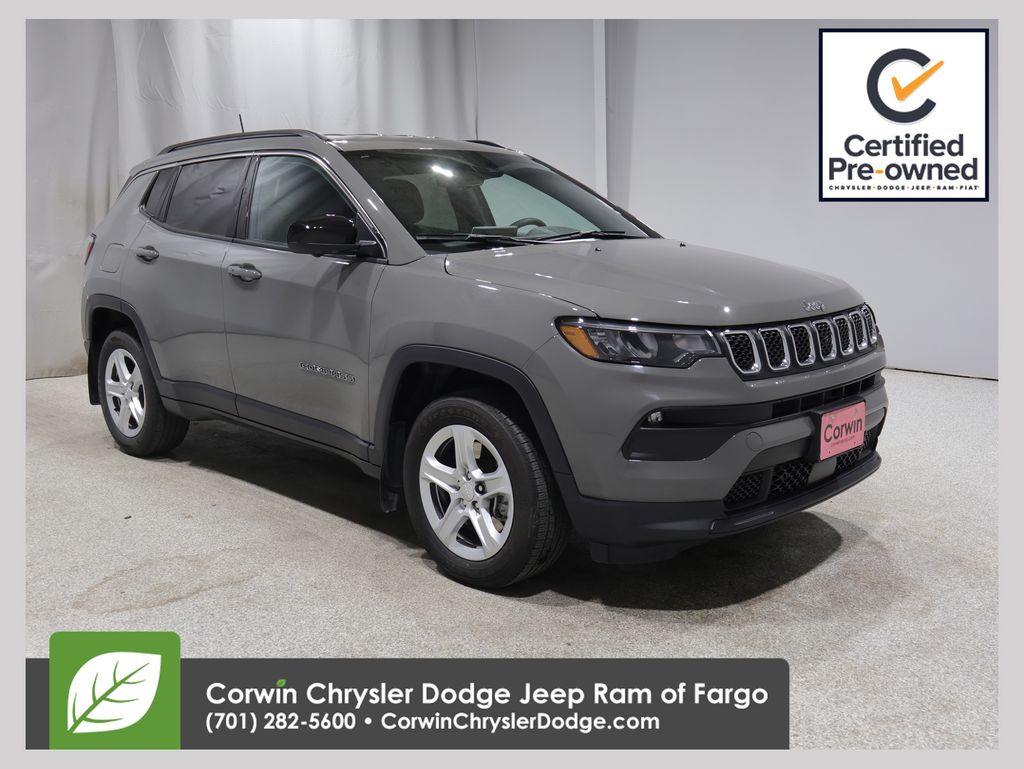 Sting-Gray Clearcoat 2023 Jeep Compass SUV / Crossover Four-Wheel Drive 8-Speed Automatic