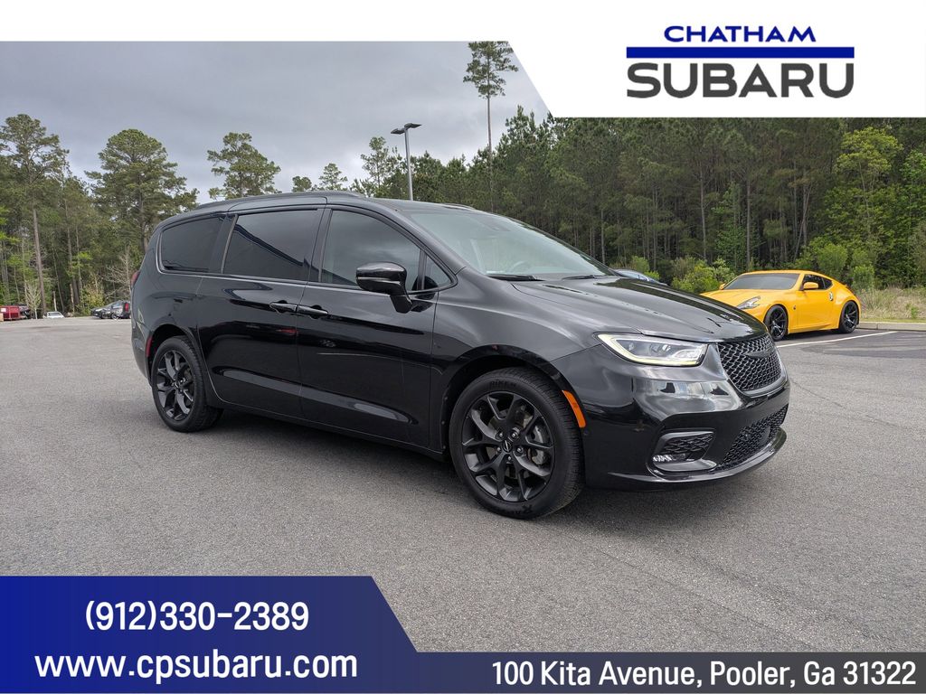 Brilliant Black Crystal Pearlcoat 2021 Chrysler Pacifica Limited AWD Minivan All-Wheel Drive 9-Speed Automatic