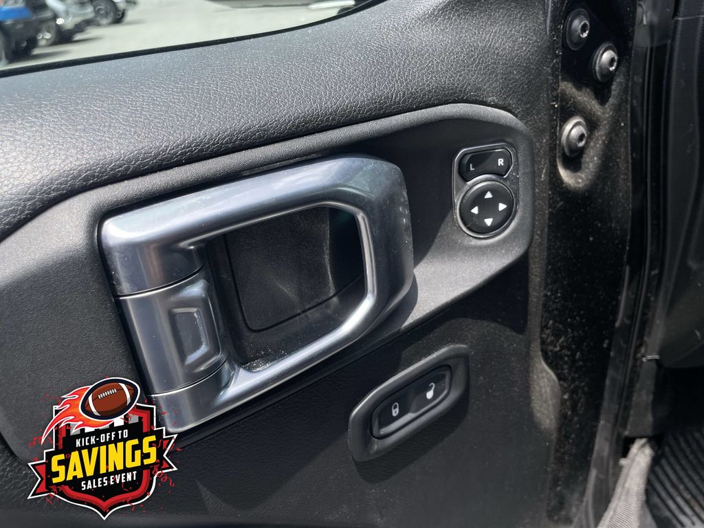 Used 2021 Jeep Wrangler SUV