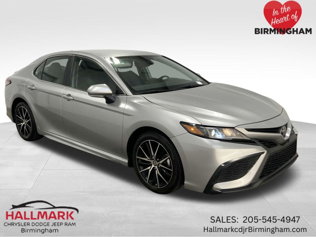2024 Toyota Camry 