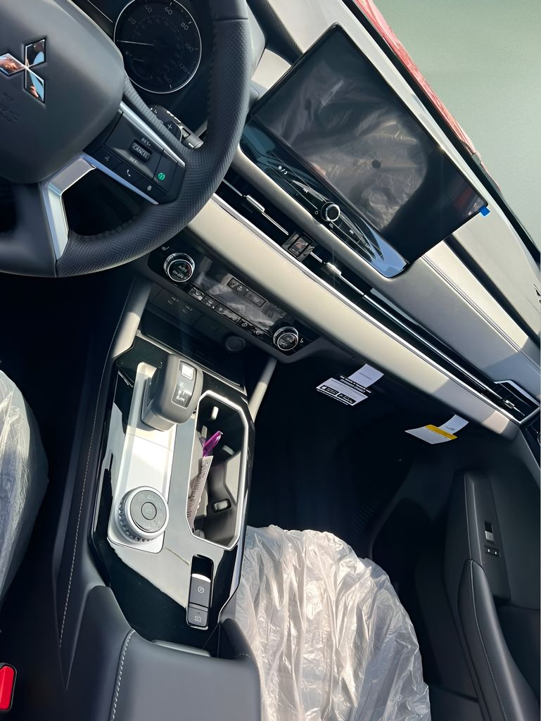 New 2026 Mitsubishi Outlander SUV