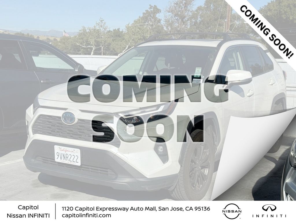 2022 Toyota RAV4 Hybrid XLE Premium AWD