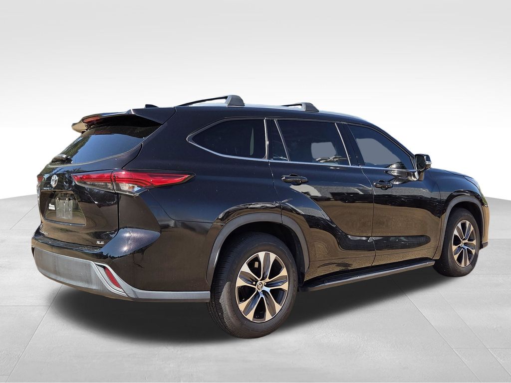 Used 2022 Toyota Highlander SUV