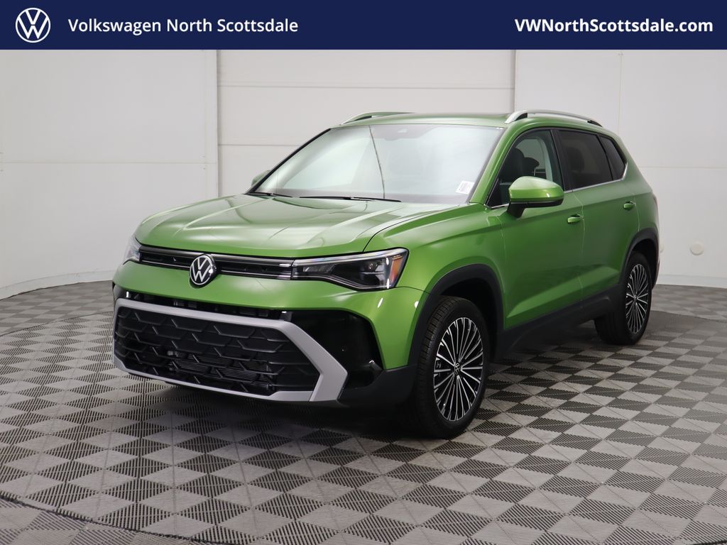 2025 Volkswagen Taos SE -
                Phoenix, AZ