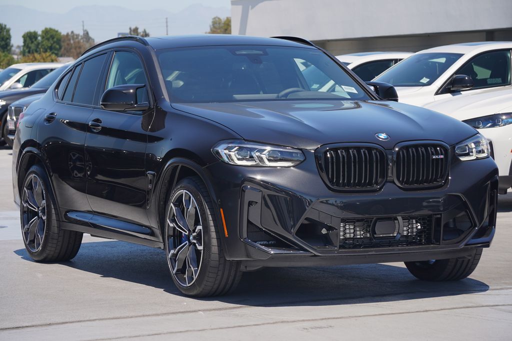 2025 BMW X4 M Base 3