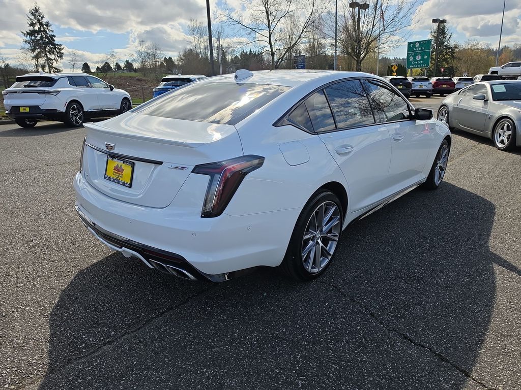 View vehicle photo 6