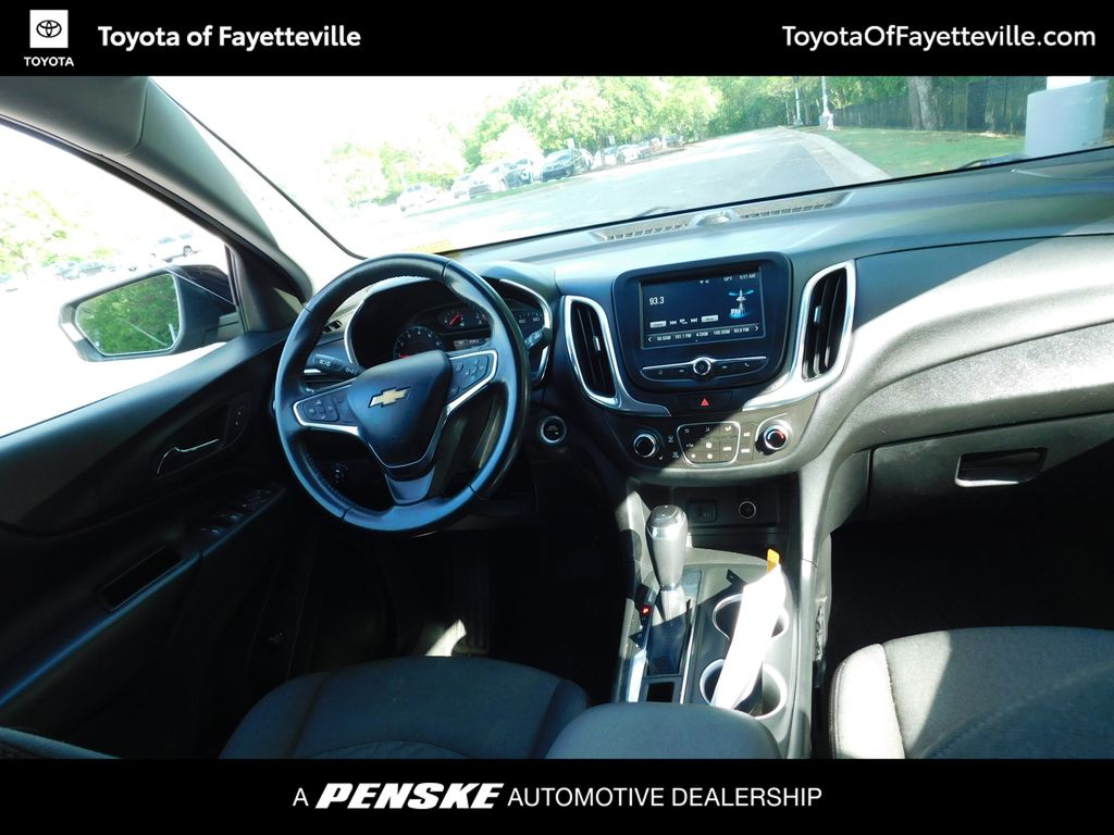 Thumbnail: 2018 Chevrolet Equinox - 6