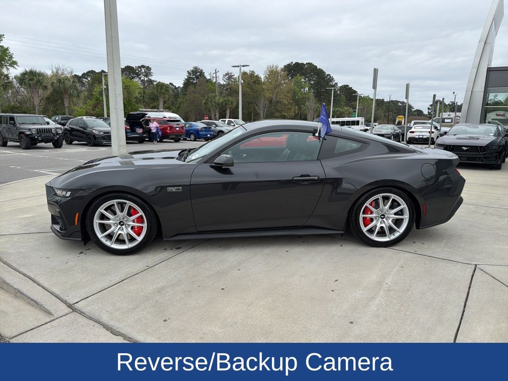 2024 Ford Mustang GT Premium Fastback