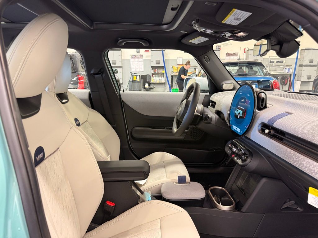 Thumbnail: 2026 MINI Cooper - 29