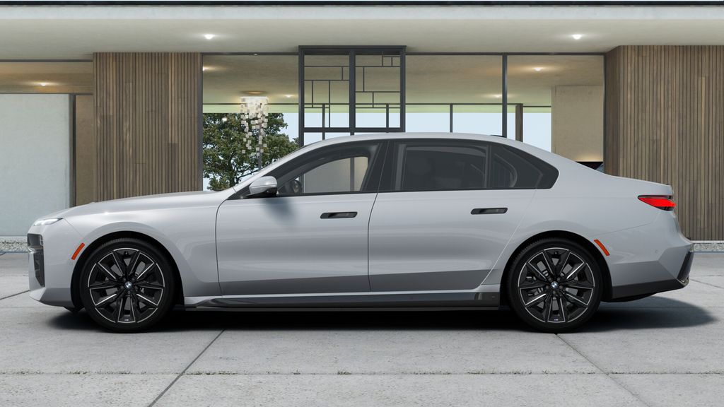 Thumbnail: 2026 BMW i7 - 32