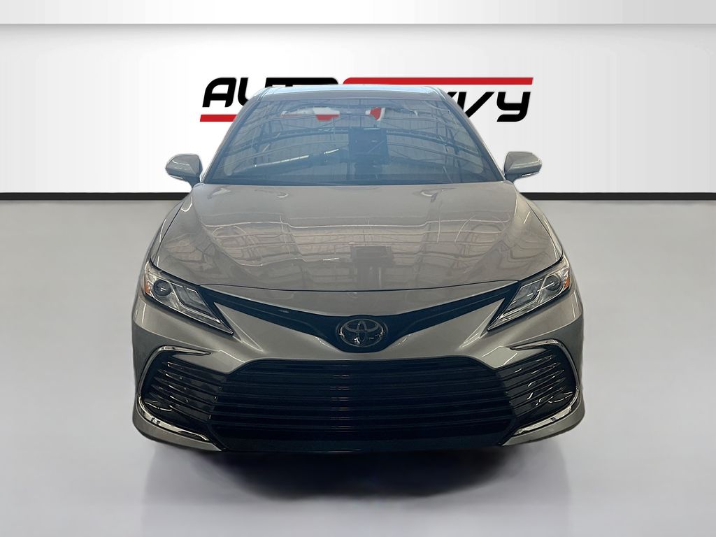 Used 2023 Silver Toyota XLE image 2