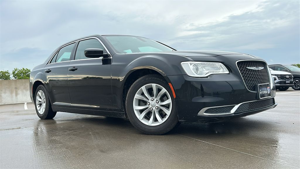 2015 Chrysler 300 Limited Black at Classic Elite Chevrolet Sugar Land