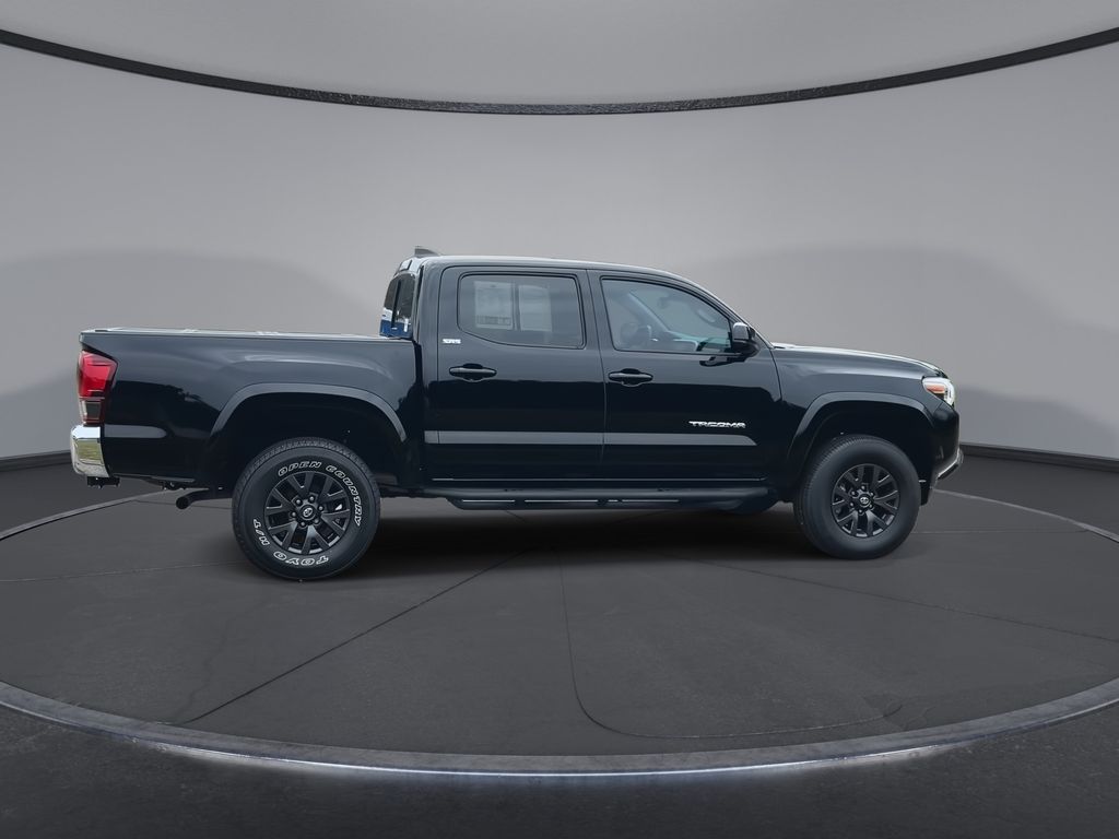 Thumbnail: 2023 Toyota Tacoma - 9