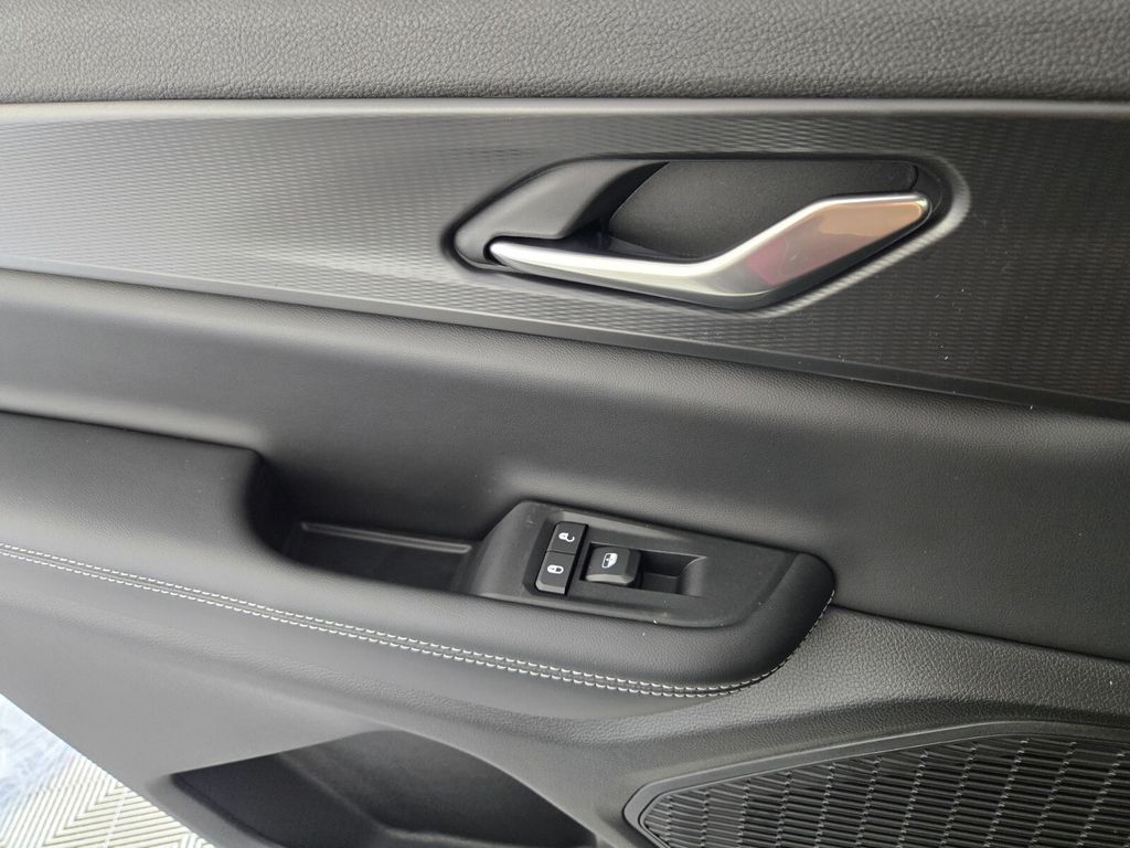 new 2025 Jeep Grand Cherokee L car, priced at $36,330