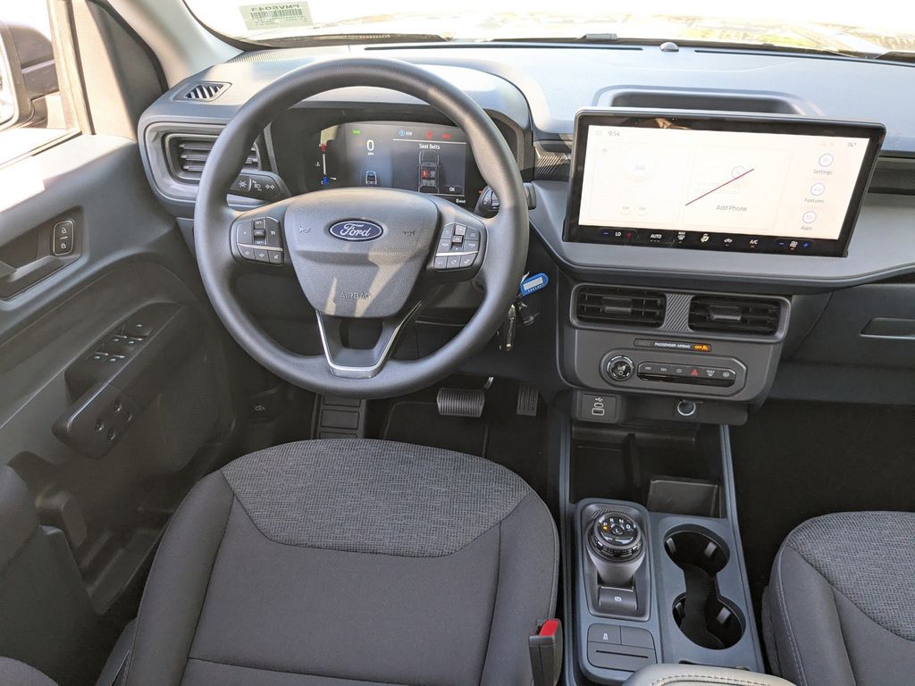 2025 Ford Maverick XL