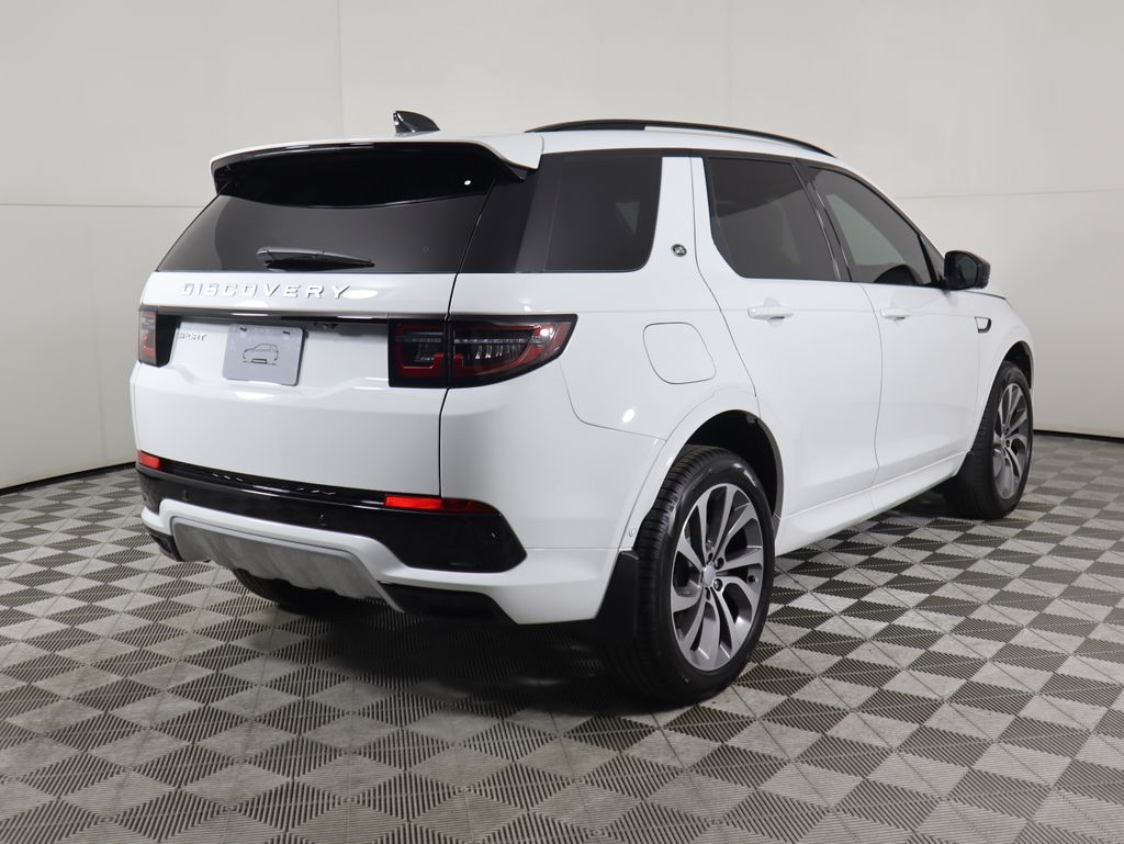 Thumbnail: 2025 Land Rover Discovery Sport - 5