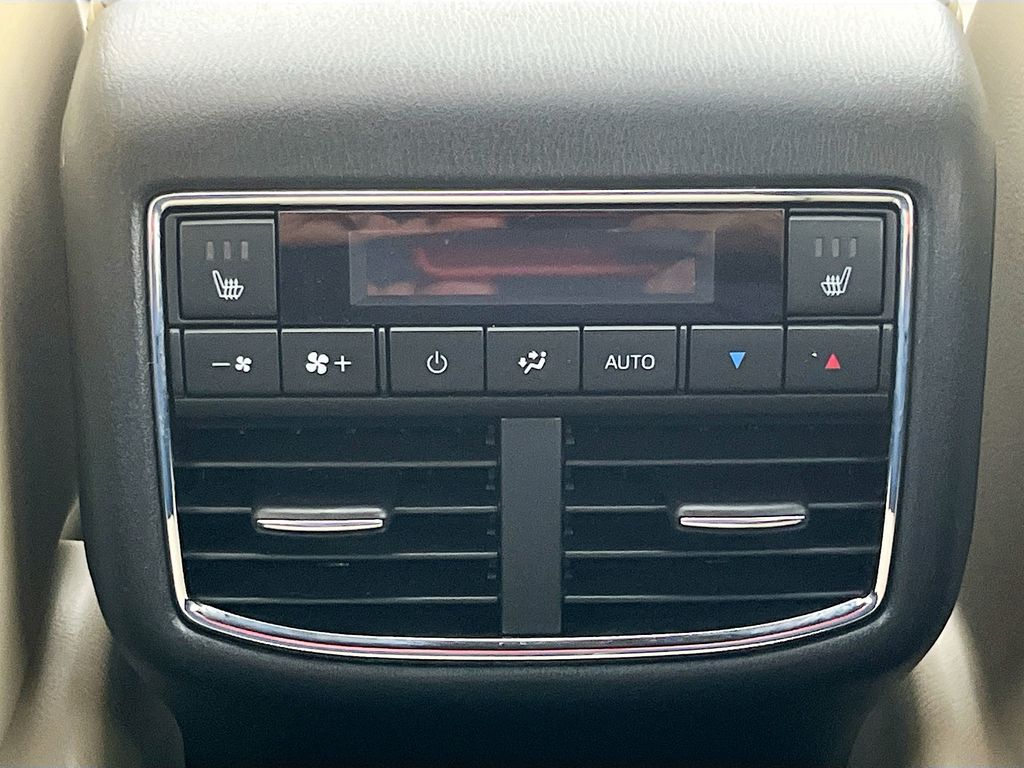 Used 2023 Gray Mazda Grand Touring image 27