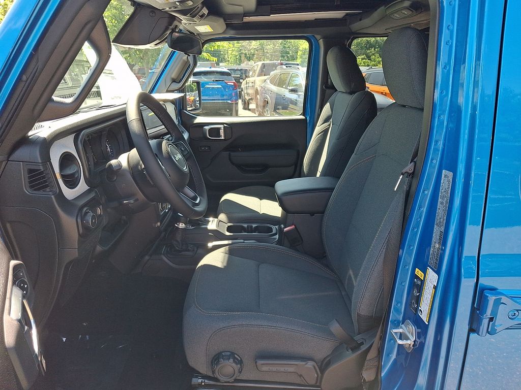 New 2026 Jeep Wrangler SUV