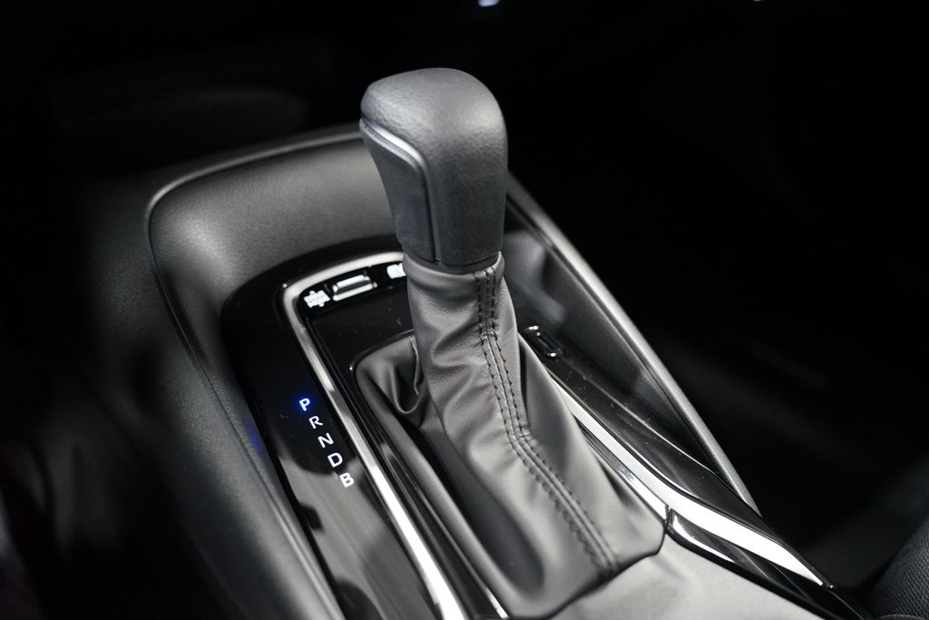 2025 Toyota Corolla SE 22
