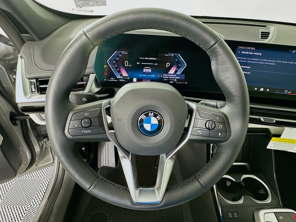 Thumbnail: 2026 BMW X1 - 10