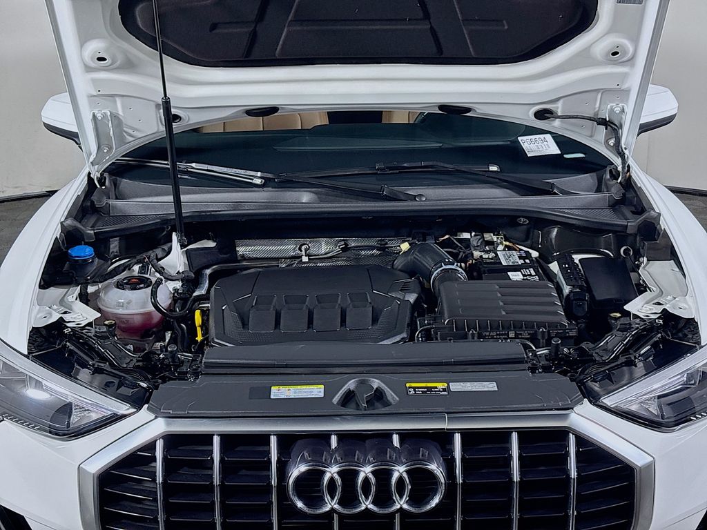 2022 Audi Q3 Premium