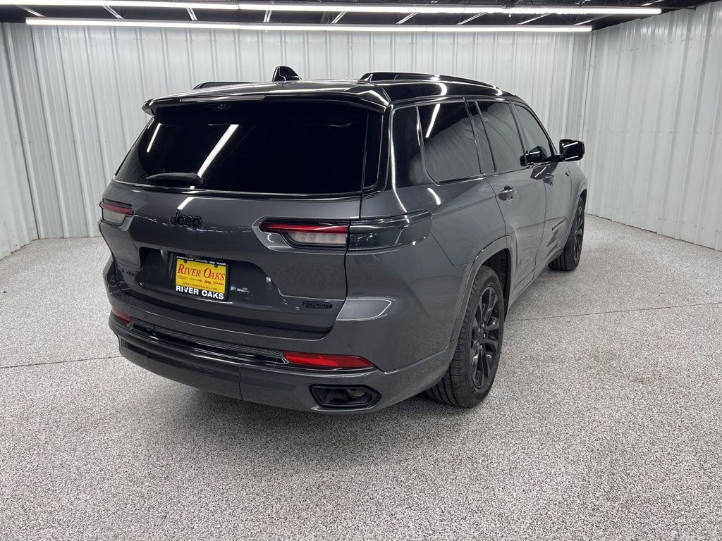 2021 Jeep Grand Cherokee L Overland - 5