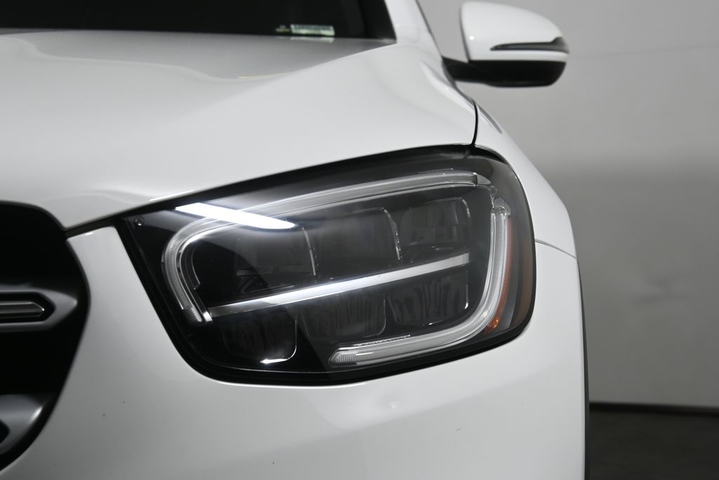 Thumbnail: 2021 Mercedes-Benz GLC - 10