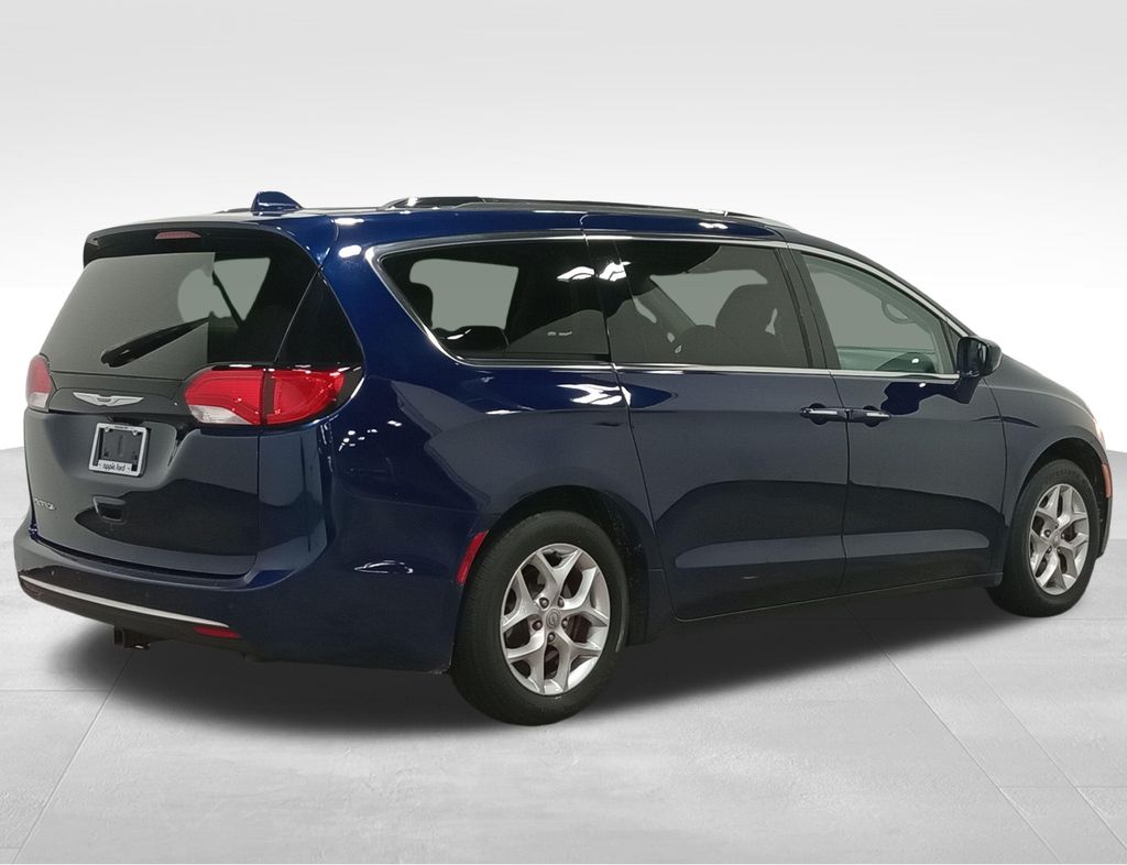2019 Chrysler Pacifica Touring Plus